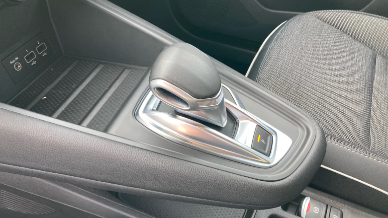 Renault Captur 1.6 E-TECH PHEV 160 S Edition 5dr Auto Hatchback